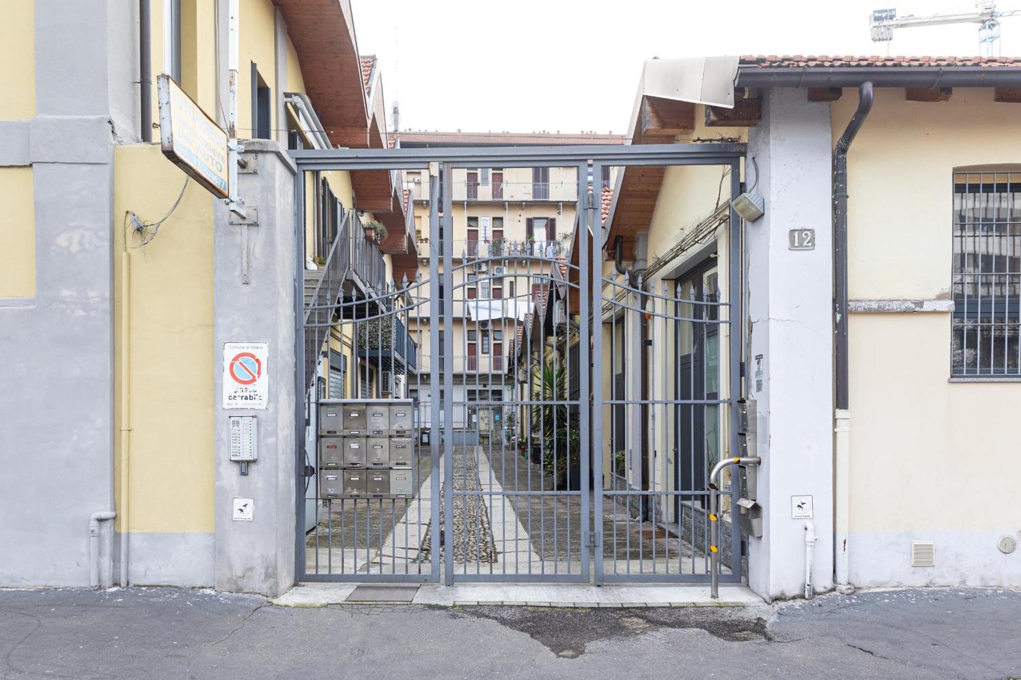 Fondazione Prada Exclusive Loft - Top Collection Milan Luaran gambar